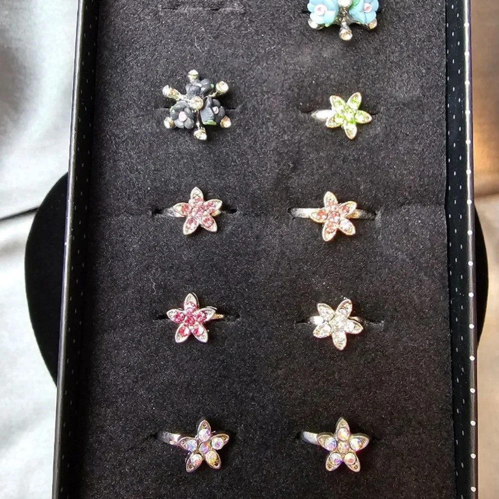 Girls Rings - Picture 9 of 10